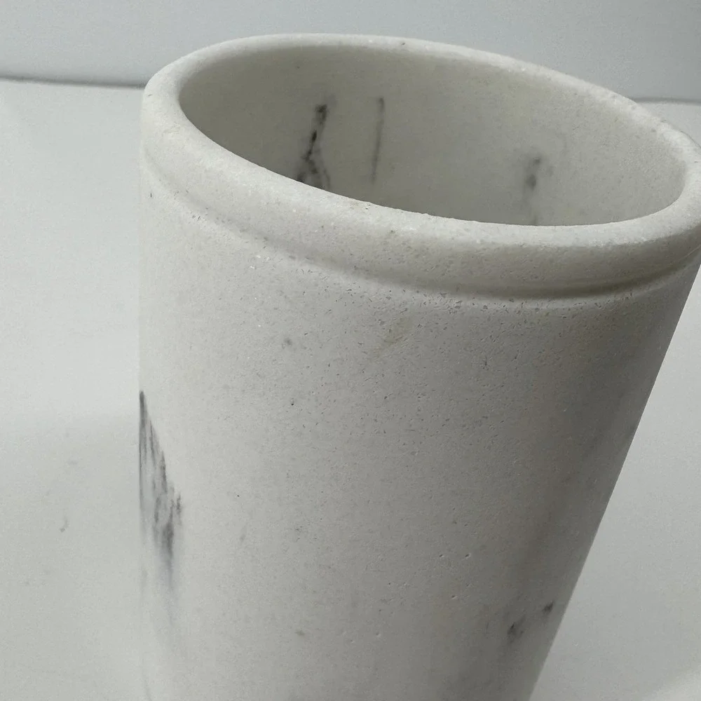 DKNY White Marble Bath Cup Vanity Brush Holder Desk Pencil Organizer Decor